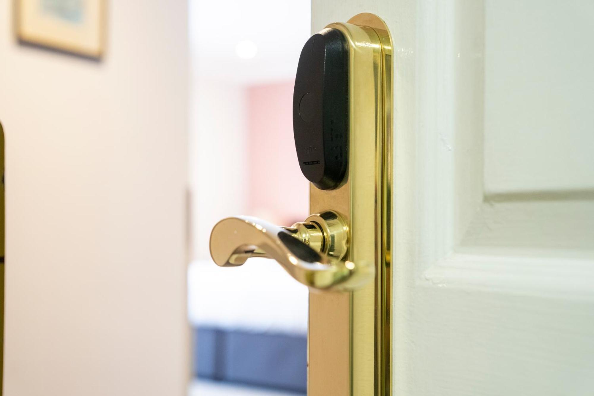 Marlborough House - 4* Oxford