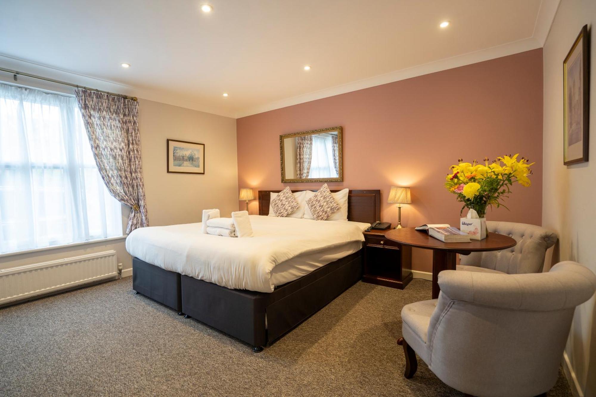 Marlborough House - 4*