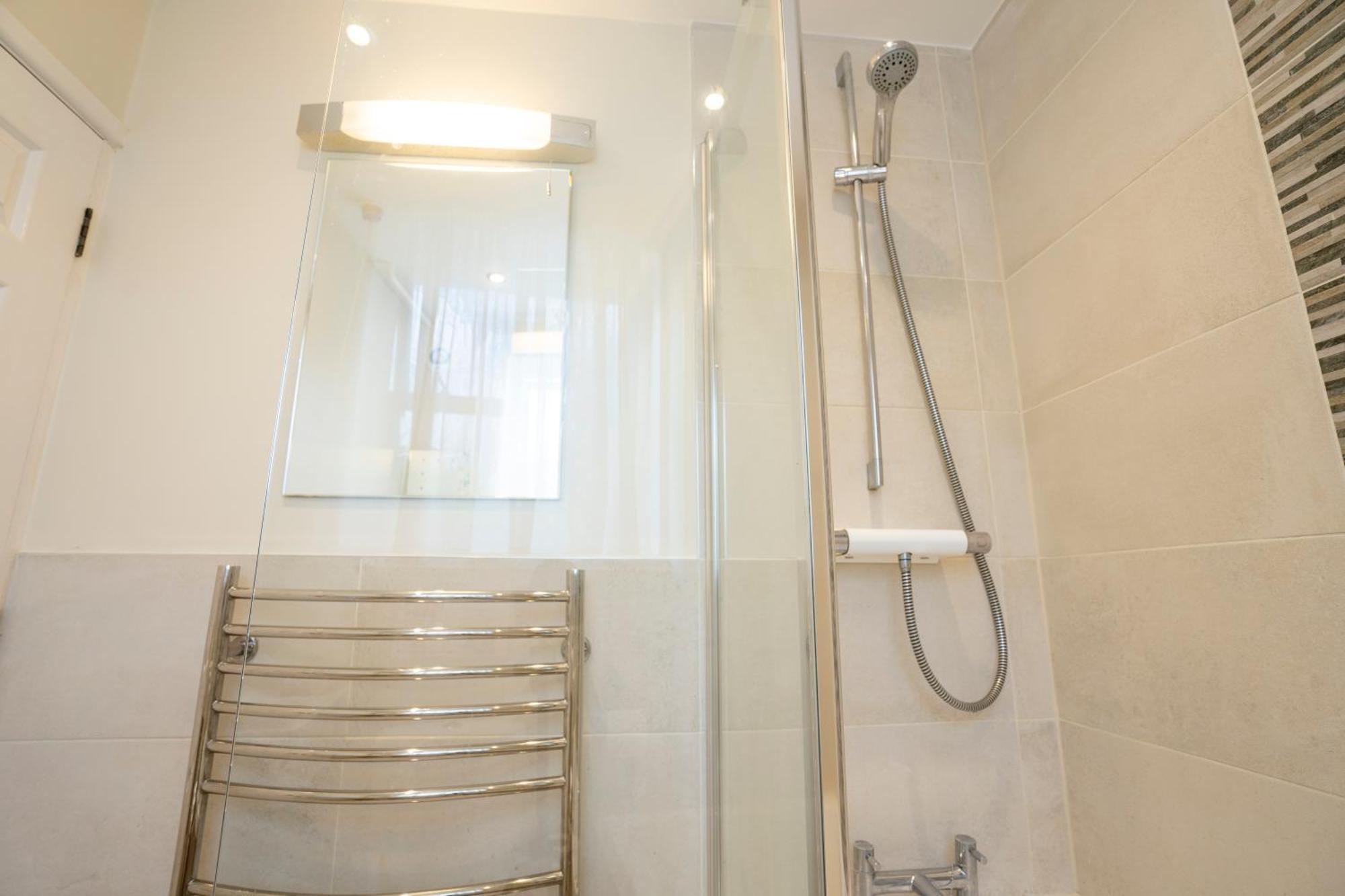 Marlborough House - 4* Oxford